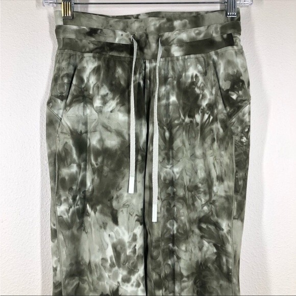 Lululemon Ready To Rulu High Rise Diamond Die Light Sage Medium Olive 2 - Picture 2 of 7